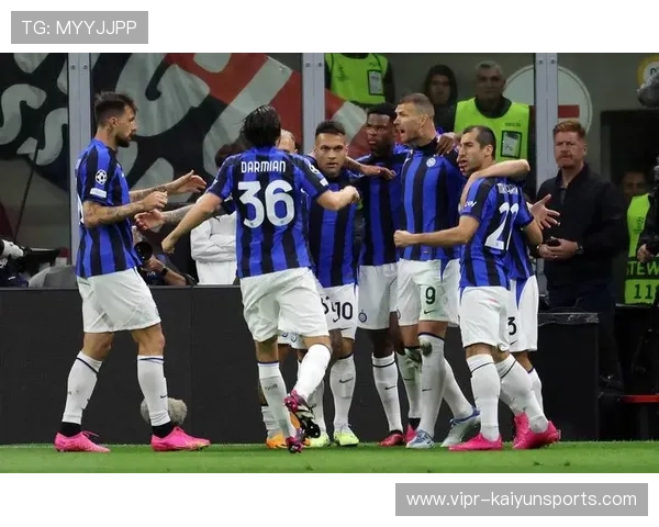 法甲精彩纷呈，比分2-1，比赛中精彩远射，控球时间55%，传球成功率82%